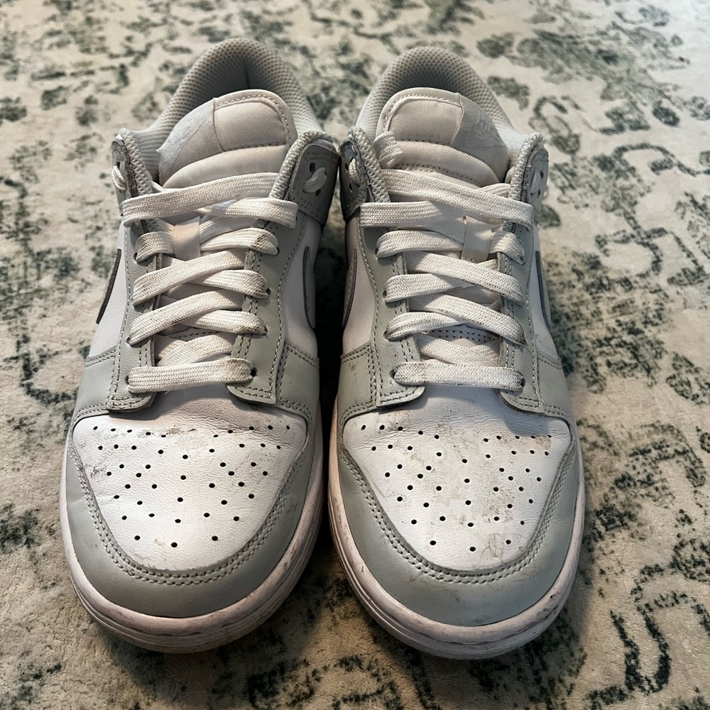 Nike Womens Dunk Low